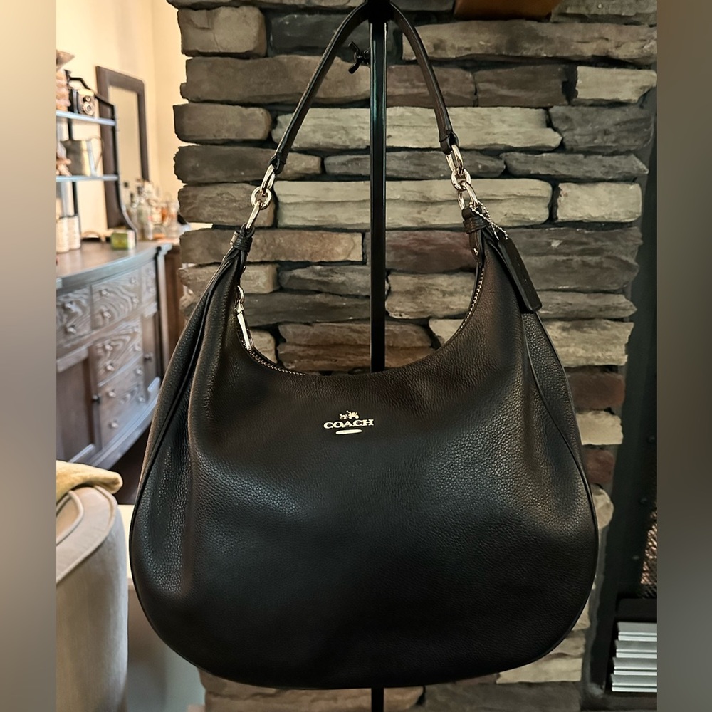 NWOT - Large Coach Black Hobo